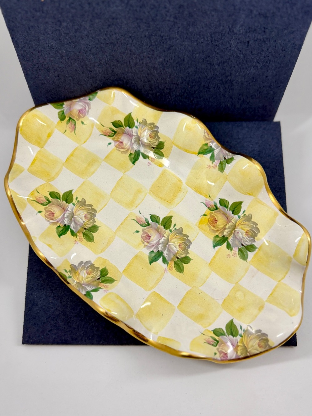 MACKENZIE CHILDS Honeymoon Lemon Curd Yellow Check 9” Fluted Tray Plate Dish